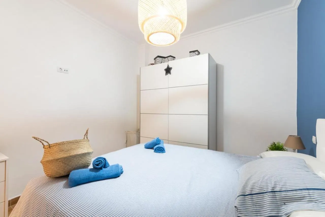 Apartment Charming 2 Rooms Apartment, 3 Beds-10 Min Walk To Las Canteras Beach Las Palmas de Gran Canaria