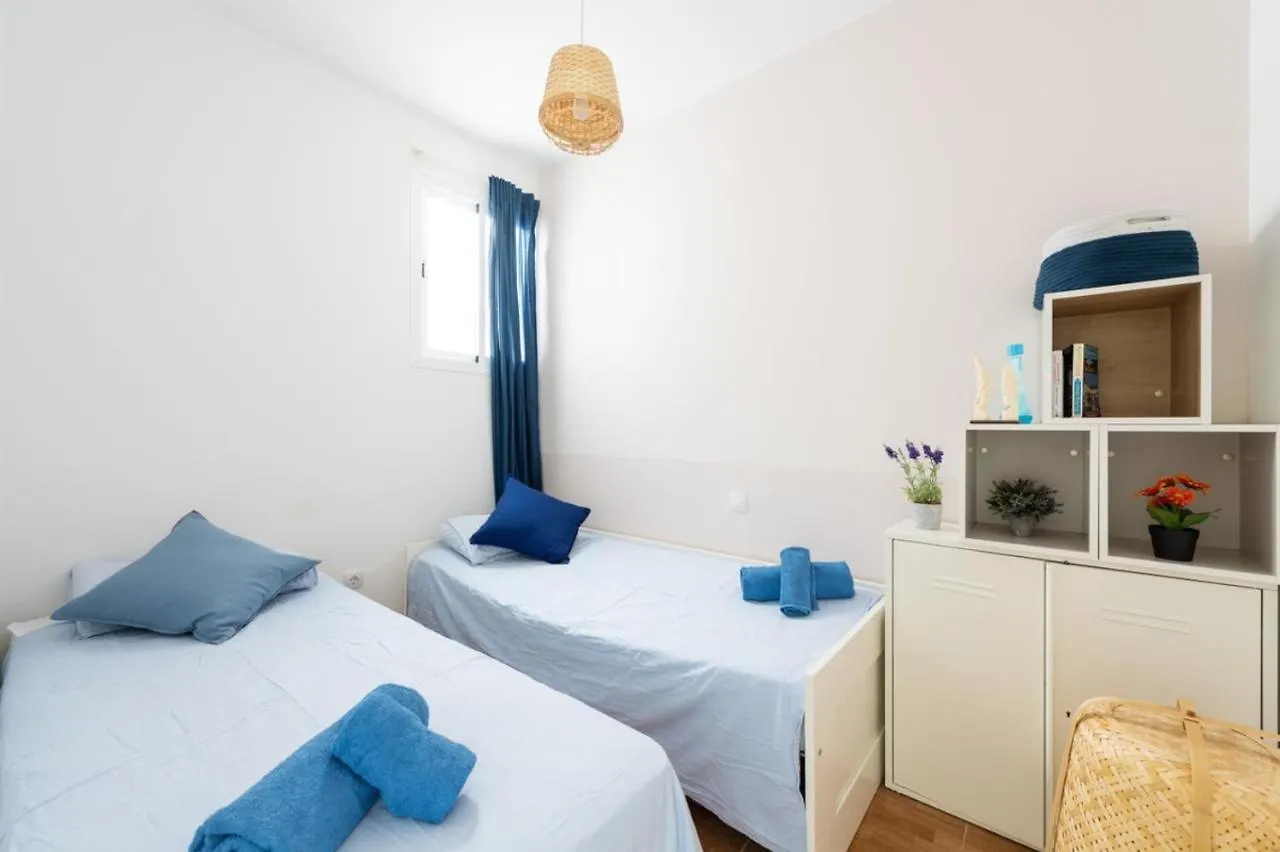 Charming 2 Rooms Apartment, 3 Beds-10 Min Walk To Las Canteras Beach Las Palmas de Gran Canaria Spain