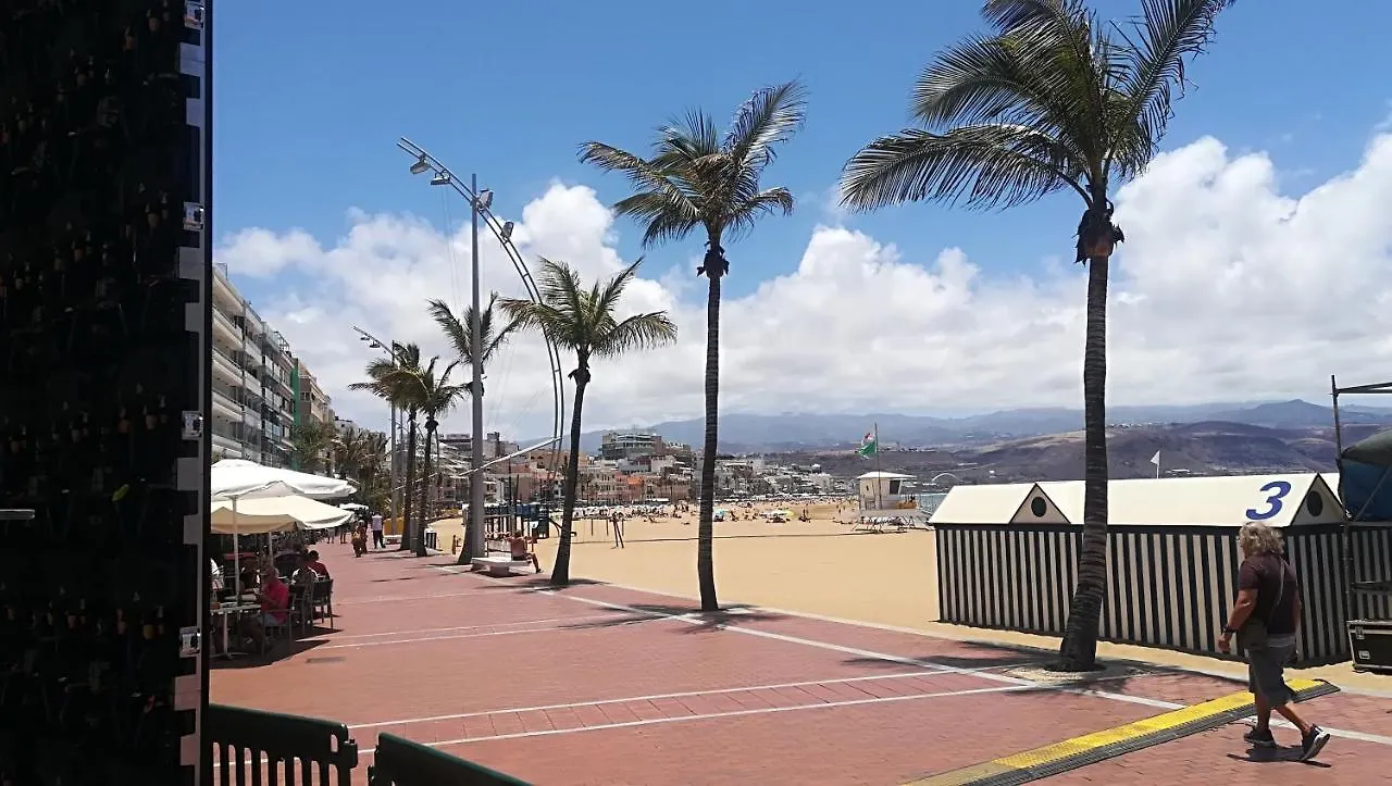 Charming 2 Rooms Apartment, 3 Beds-10 Min Walk To Las Canteras Beach Las Palmas de Gran Canaria Apartment